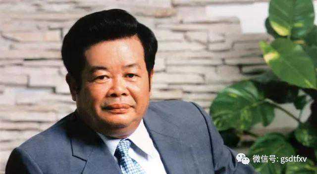 福耀玻璃：汽车玻璃行业的绝对龙头