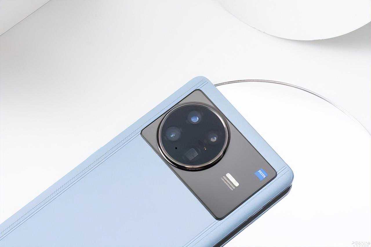 蔡司T*镀膜认证vivo X Note发售，vivo X60沦为乞丐价，网友疯狂抢购
