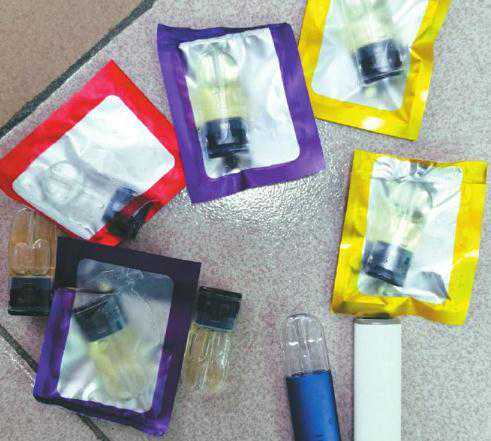 抓获10人、涉案40余万元！四川警方侦破跨省制售“上头电子烟”案