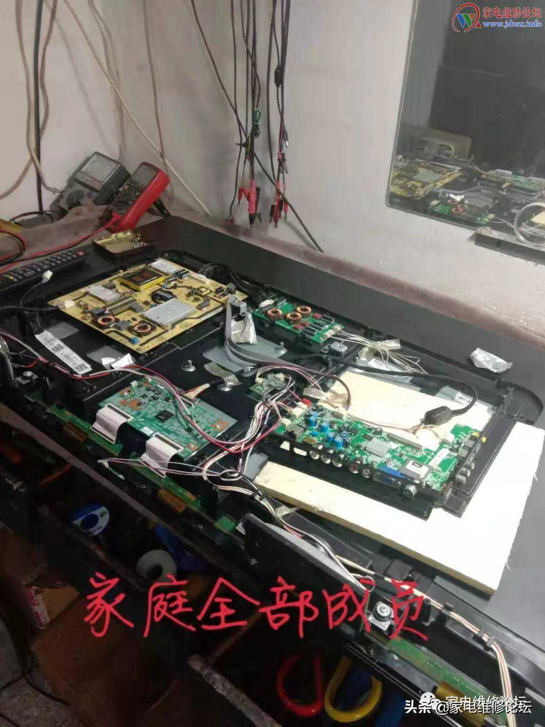 分享TCL液晶电视L48F3320-3D指示灯闪一下三无维修